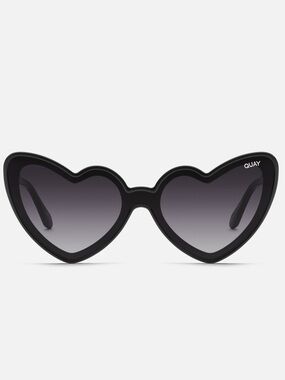 QUAY Love Struck Sunglasses Black Frame Smoke Lens Heart Sunnies NWT